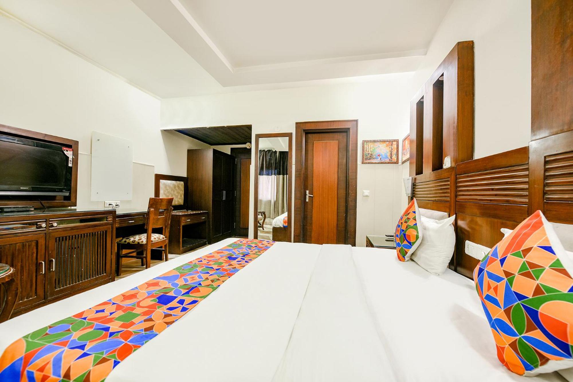 Fabhotel Grand Boutique New Delhi